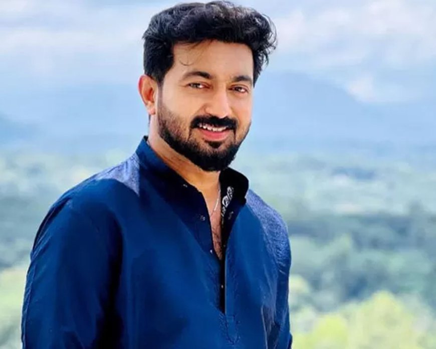 ഫ്‌ലാറ്റ് തട്ടിപ്പ് കേസില്‍ പ്രതികളുടെ മുന്‍കൂര്‍ ജാമ്യം തള്ളി സുപ്രീം കോടതി