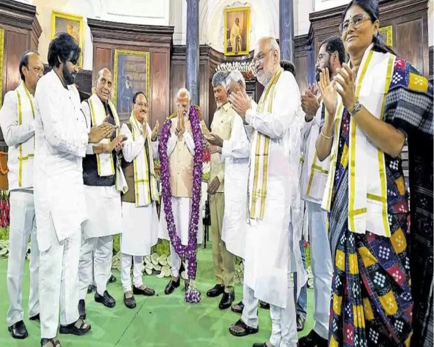 മൂന്നാമത്തെ എൻഡിഎ സർക്കാർ സത്യപ്രതിജ്ഞ നാളെ; സുരേഷ് ഗോപിക്കും സാധ്യത